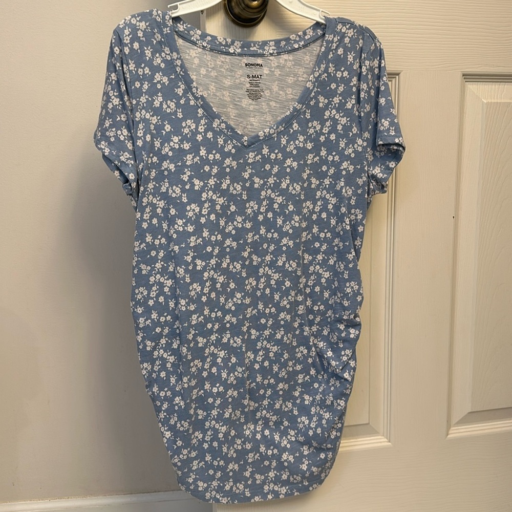 Maternity tee